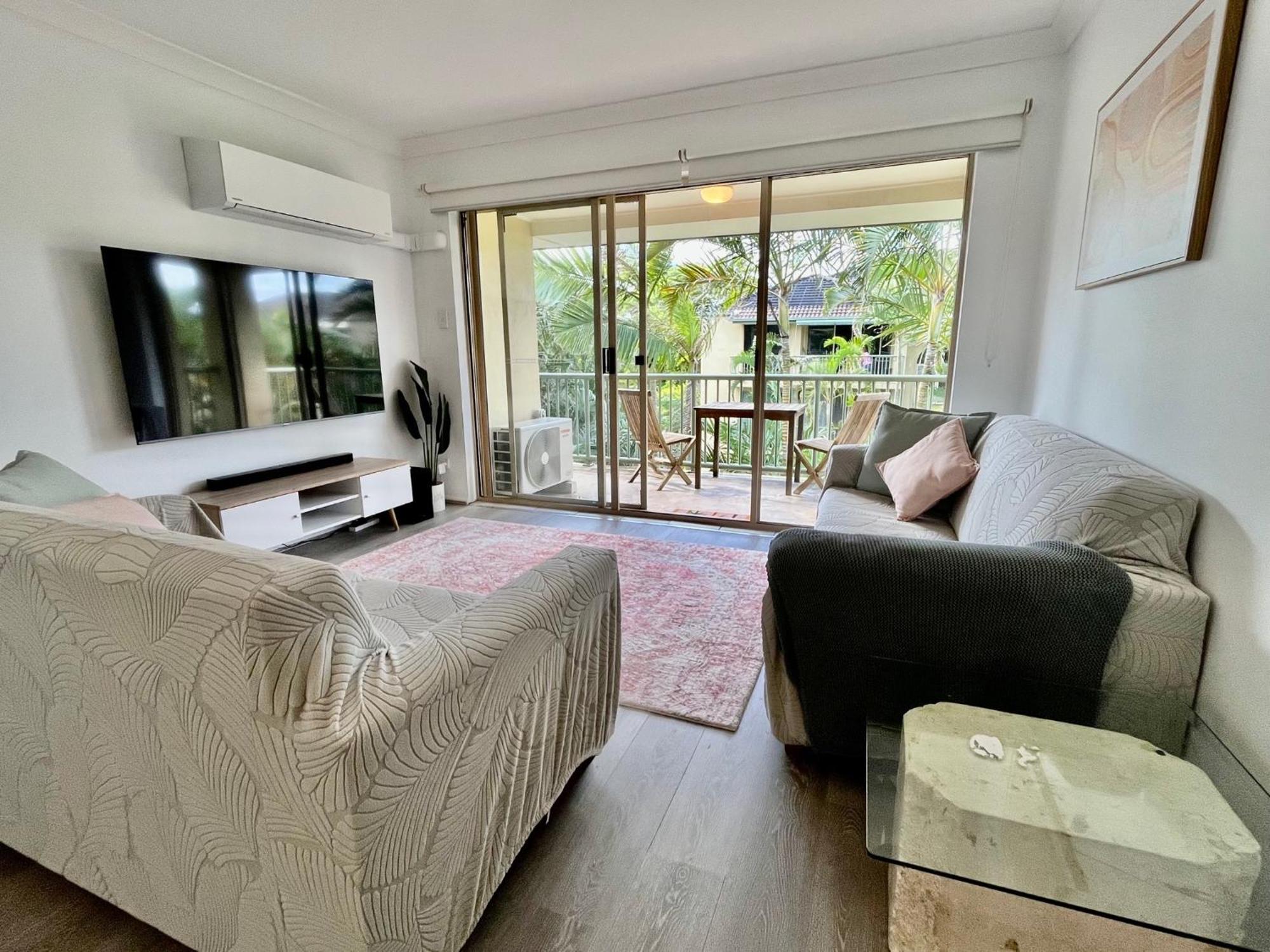 Bila Vista Kirra Beachside Apartments Голд-Кост Экстерьер фото
